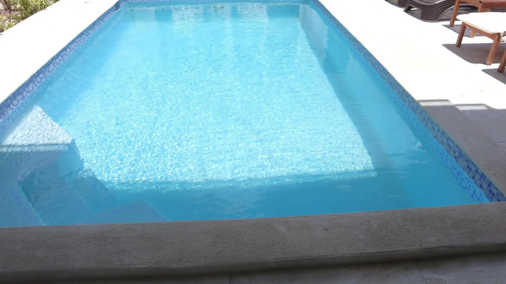 Bed & Breakfast Ocean Pearl - Cozy Comfort Room With Pool Nearby Sunset Beach Long Bay Turks en Caicos Eilanden