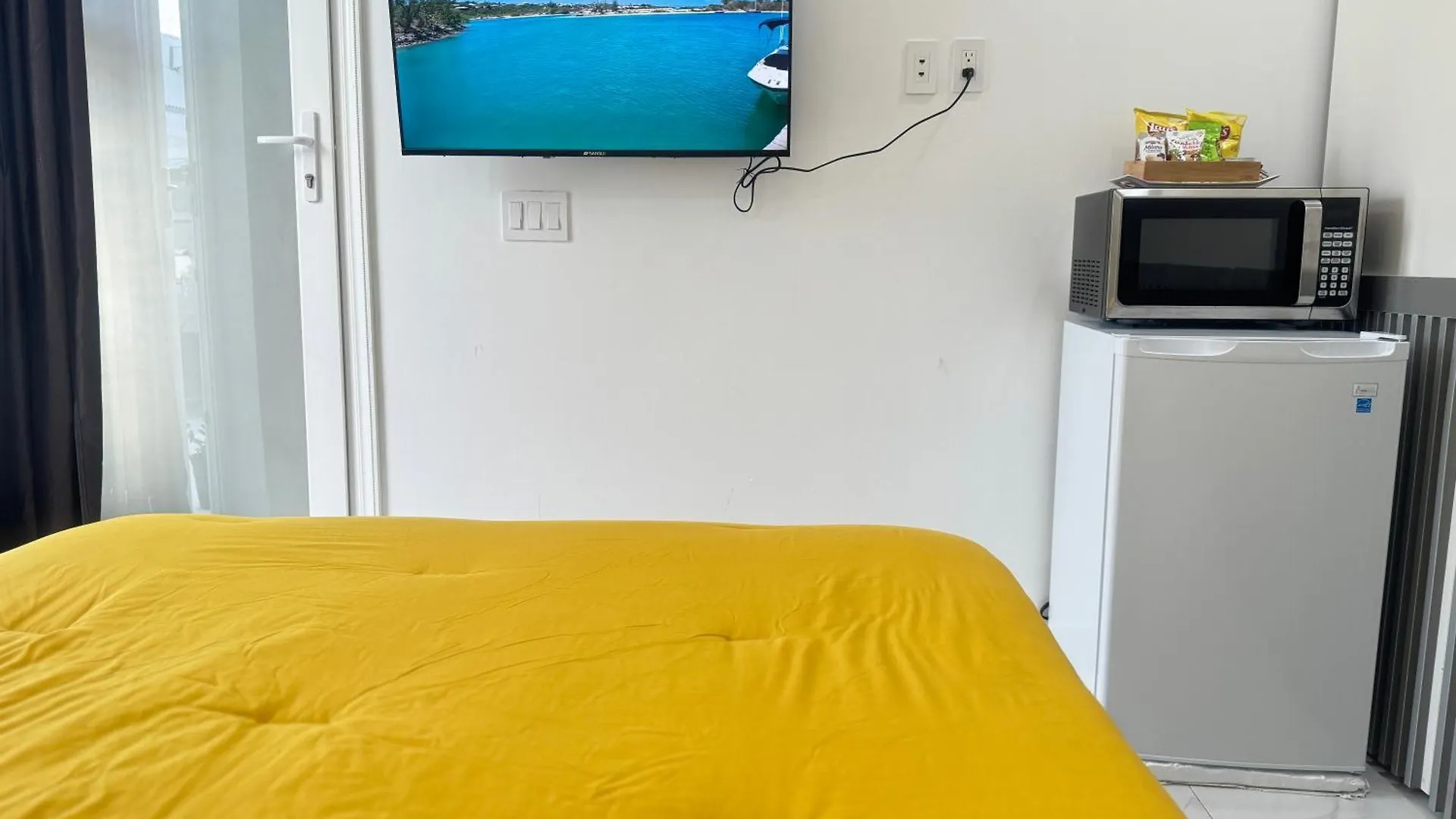 Ocean Pearl - Cozy Comfort Room With Pool Nearby Sunset Beach Long Bay 0*,  Turks And Caicos Islands